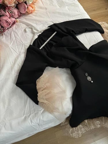 فستان اسود كم دانتيل قصير /Mair Fashion