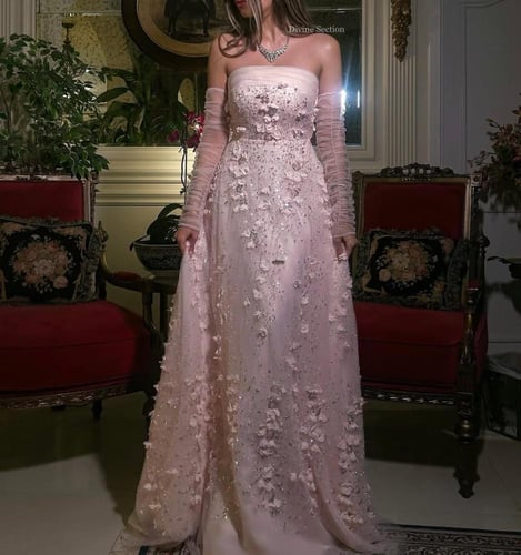 فستان سهرة راااقي + مبطن تفته واقف