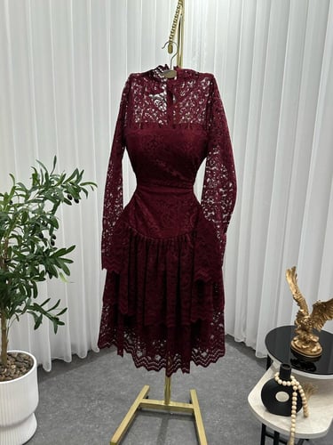 فستان برغندي قصير دانتيل /Mair Fashion