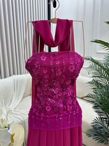 فستان فوشي شيفون جورجيت كلفه تطريز من Mair Fashion