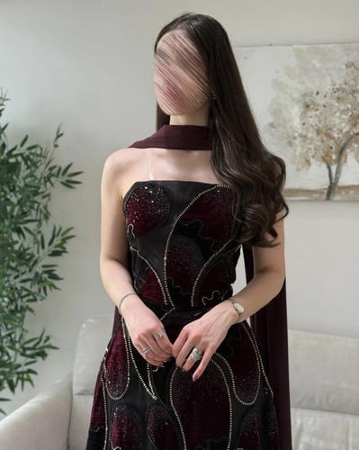 فستان سهره تل على مخمل فاااخر من miar fashion