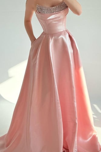 فستان سهرة ميكادو بقصة كورسية