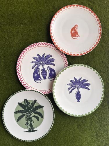 Monkey Business - طقم صحون حلى (4 قطع)