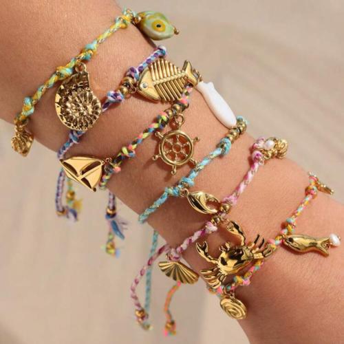 Beach Threads - اسوارة