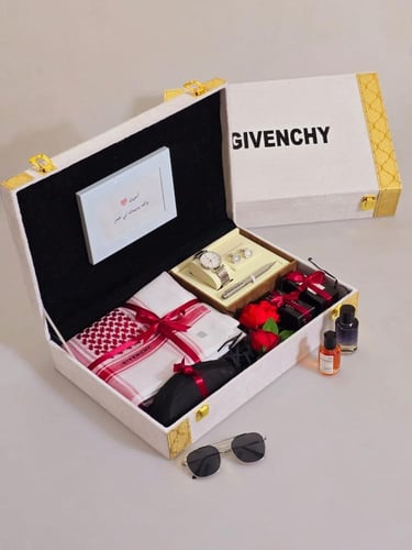 طقم جيفنشي رجالي