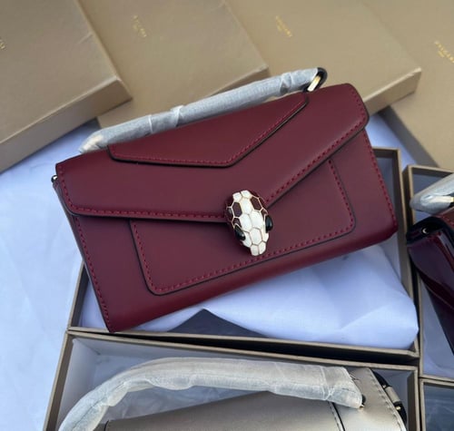 شنطه بلغاري هاي كوالتي