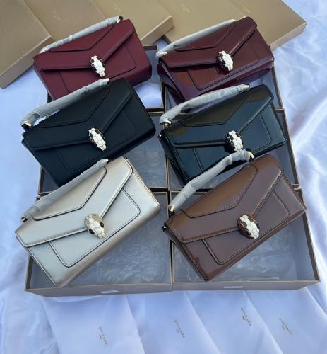 شنطه بلغاري هاي كوالتي