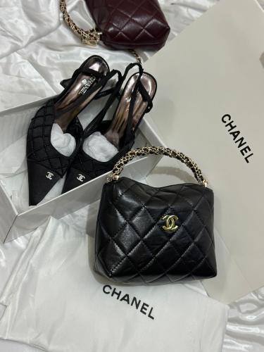 طقم شانيل اسود