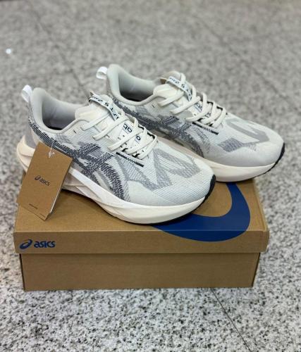 شوز نوفابلاست 5 للرجال ابيض للجري