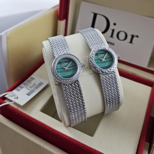 ساعه ديور ميناء اخضر