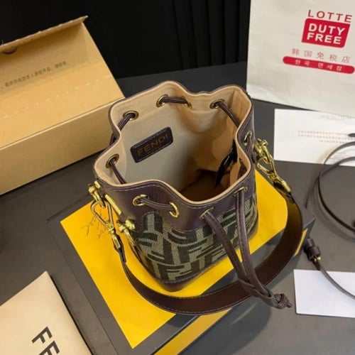 شنطه فندي ماستر