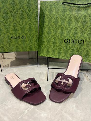 سليبر قوتشي عنابي هاي كوالتي