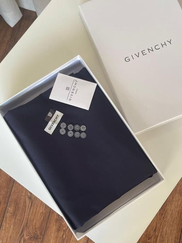 قماش جيفنشي كحلي خليه النحل مع الملحقات