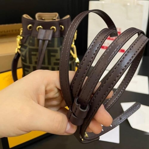 شنطه فندي ماستر