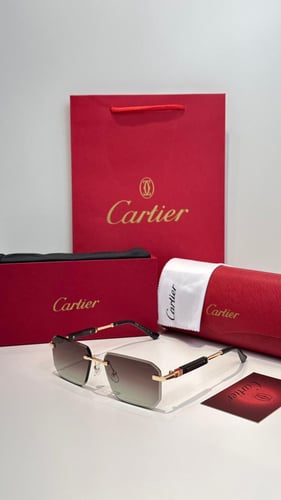 نظارات كارتير مع الملحقات