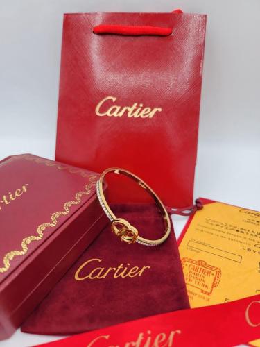 اسوارة كارتير مع ملحقاتها