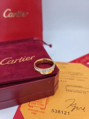 خاتم كارتير بملحقاتها