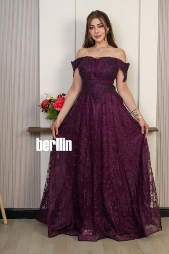 فستان سهرة دانتيل مزين بتطريز ناعم بلون برغندي داك...