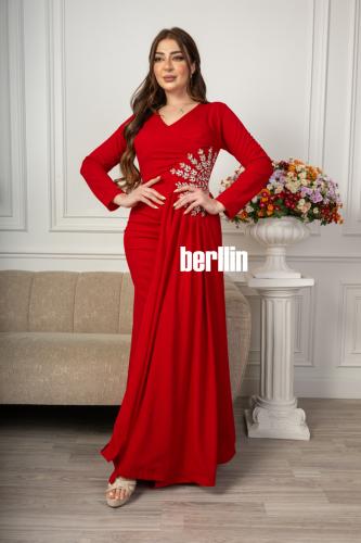 فستان سهرة طويل كريب مميز بتطريز لف لون احمر