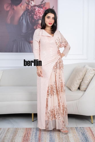 فستان وردي ترتر فاتح طويل بتطريز ترتر لامع ولمسات...