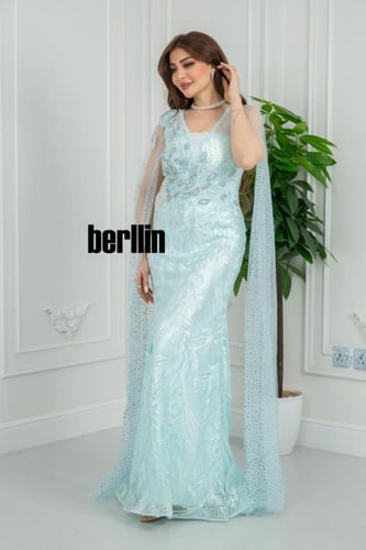 فستان سهره أزرق مائي بقصّة حورية تطريز ريش لامع، ح...