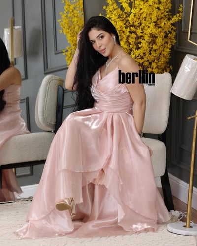 فستان ناعم كرنكل كلوش لون زهري فاتح