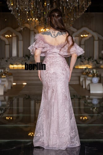 فستان سهرة وردي غلالة اللافندر بريش ناعم وتطريز كر...