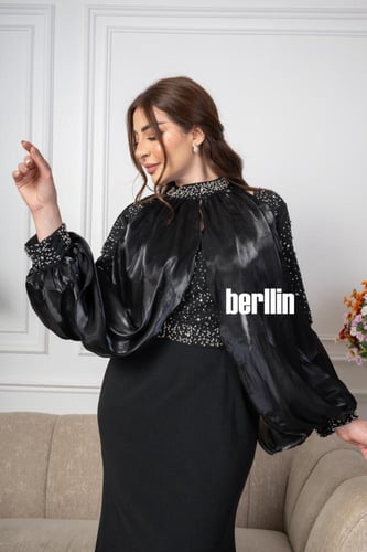 فستان سهرة حوريه البحر مميز بالفصوص والأكمام لون ا...