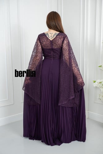 فستان سهرة طويل بليسية اوف شولدر مطرز لون بنفسجي