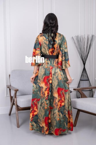 فستان ناري ناعم مشجر مميز بحزام وكم مفتوح