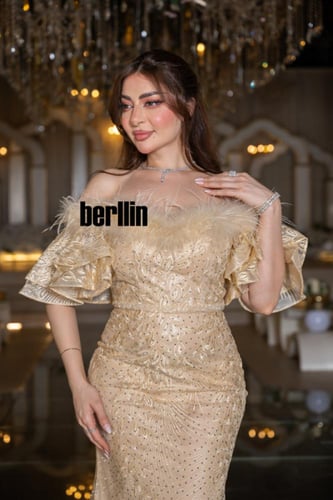 فستان سهرة شامبانيا رفرفة الذهب بريش فاخر وتطريز ك...