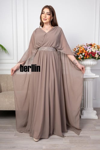 فستان سهرة شيفون ذييل مزين بالفصوص لون جالكسي