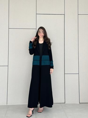 Black crepe abaya with turquoise crepe, blazer des...