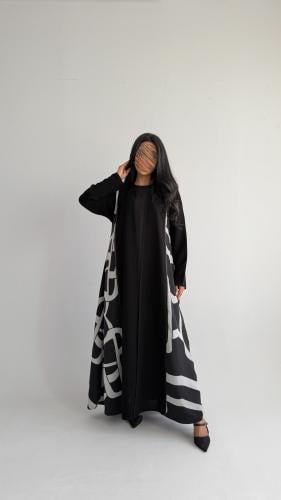 Black crepe abaya with chiffon printed flared desi...