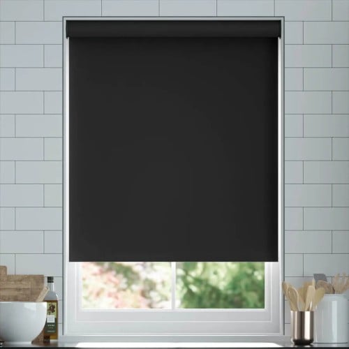 ستائر رول سوداء بأقمشة أنيقة ومتميزة - ضمان 5 سنوا...