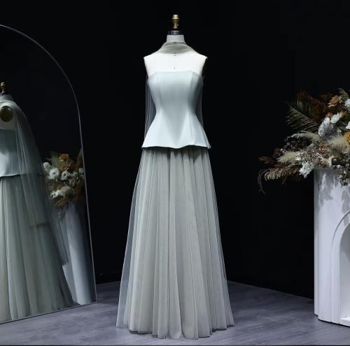 فستان سهرة ناعم