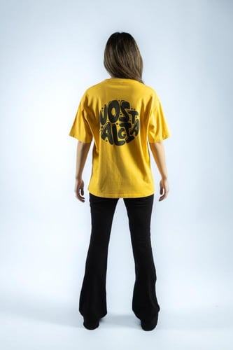تي شيرت أصفر نسائي نوستالجيا