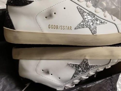 GOLDEN GOOSE