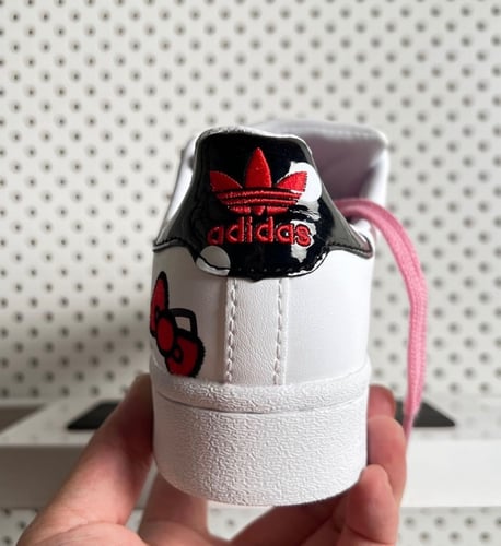 adidas hello kitty