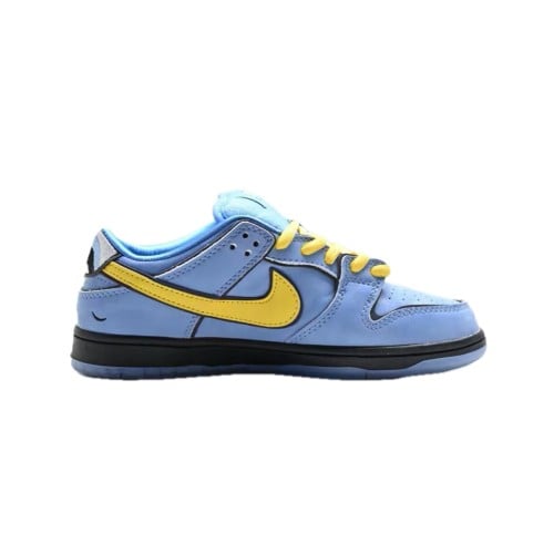 Nike SB Dunk Low Pro QS x The Powerpuff Girls Butt...