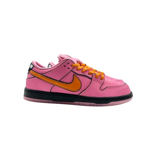 Nike SB Dunk Low Pro QS x The Powerpuff Girls Butt...
