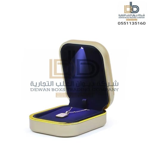 علب خواتم مضيئة