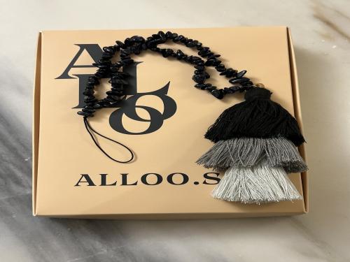 تعليقة للجوال اسود