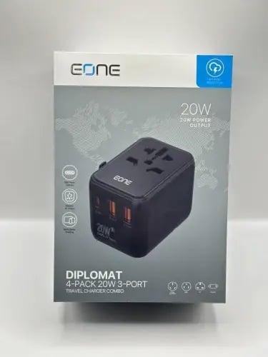 Global travel charger Borodo 20W PD with USB-C ports and USB-A port