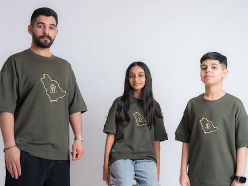 تيشيرت زيتي