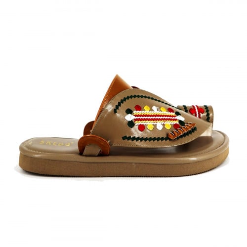 حذاء شرقي