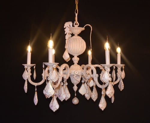 ثريه كلاسيك 5/6/8/12 لمبات لون وايتي