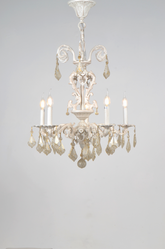 ثريه كلاسيك لون وايتي متوفر - 5/6/8/12 لمبة