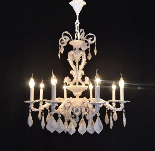 ثريه كلاسيك لون وايتي متوفر - 5/6/8/12 لمبة