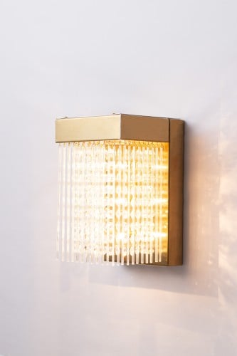 جداري مودرن بتعليقات كريستال وزجاج لون ذهبي مطفي